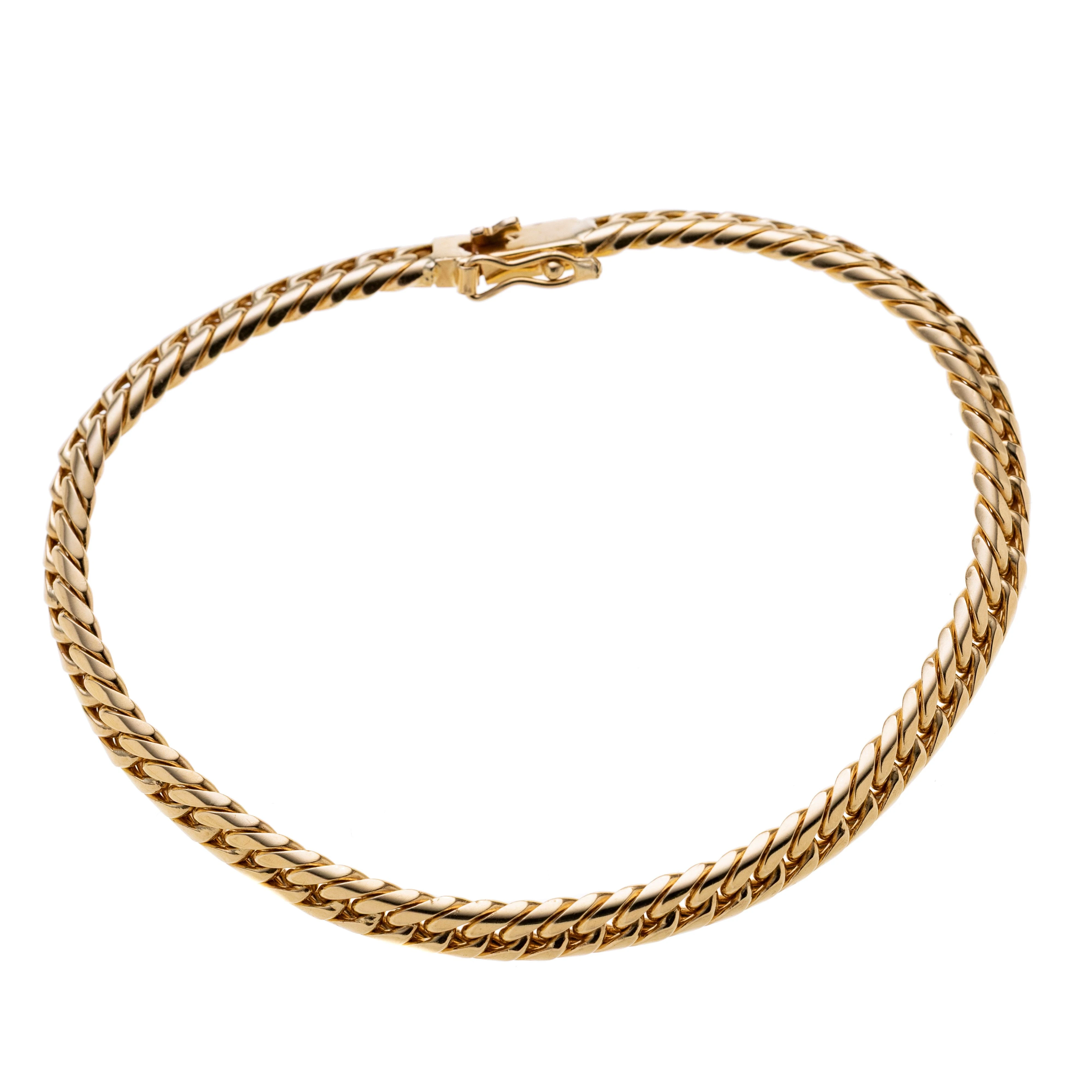 Ein Panzerarmband mit einer Kastenschließe.